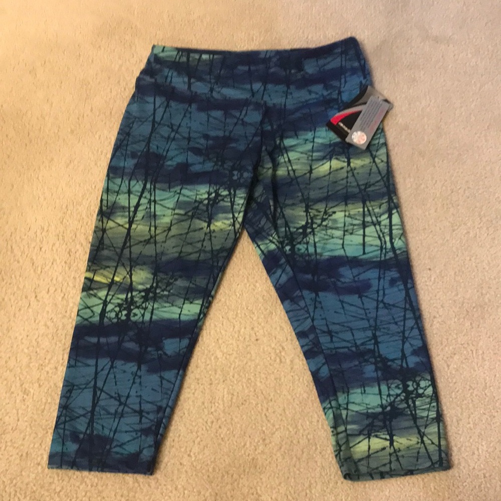 Marika Tek Capris